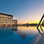Szálloda Grand Continental Tirrenia