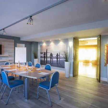 Grand Continental Hotel