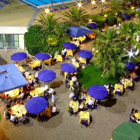 Hotel Grand Continental