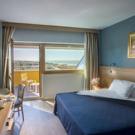 Grand Continental Hotel Tirrenia