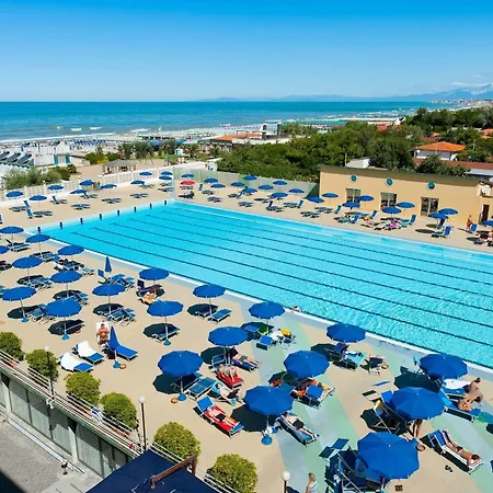 Grand Continental Hotel Tirrenia