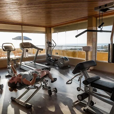 Hotel Grand Continental Tirrenia