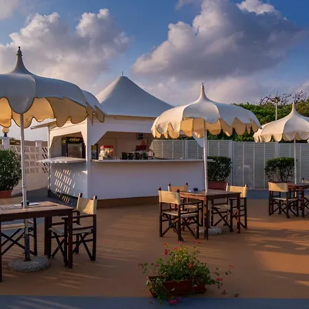 Hotel Grand Continental